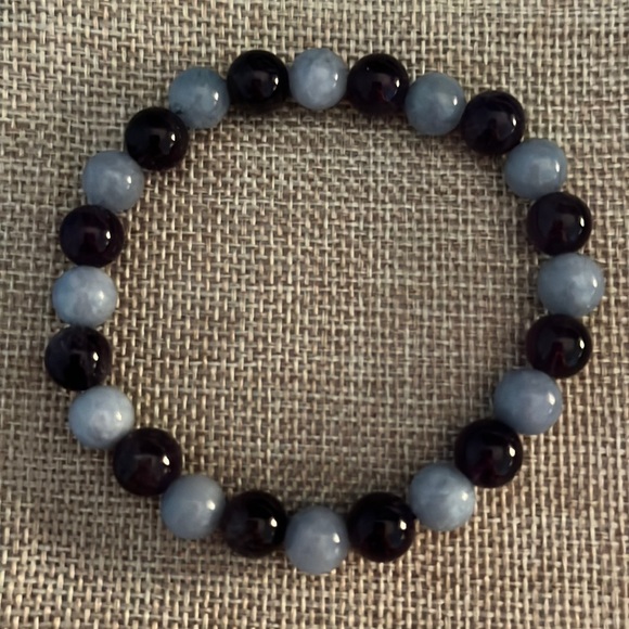 ☮️Purple Crystal Quartz & Blue Malaysian Jade Bracelet - Picture 1 of 5
